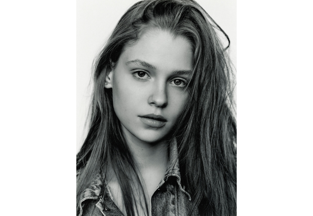 ARINA S