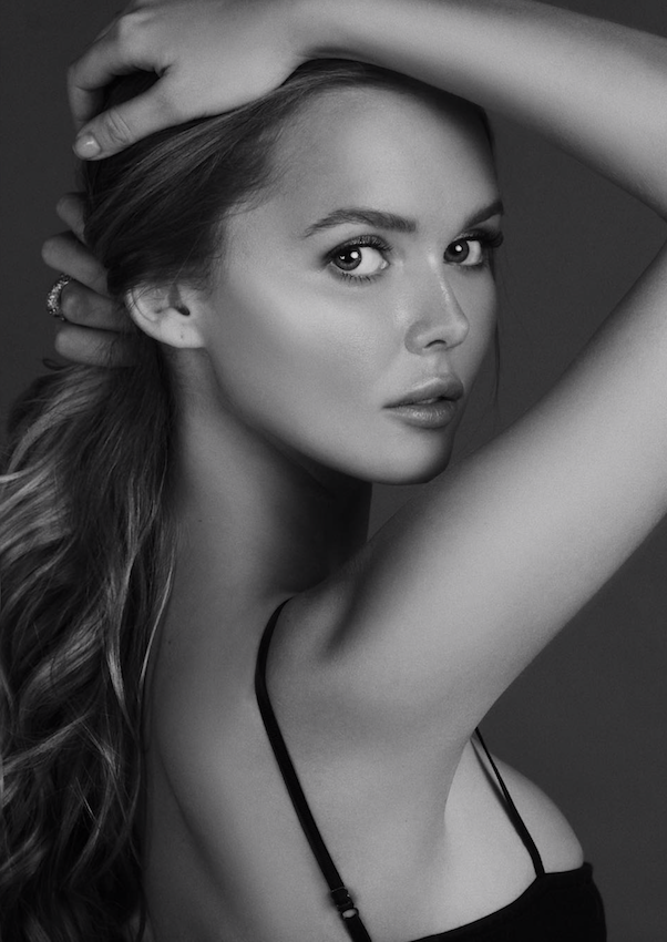 Balistarz-model-Angelina-Boyko-portrait-black-and-white-shoot-in-lingerie