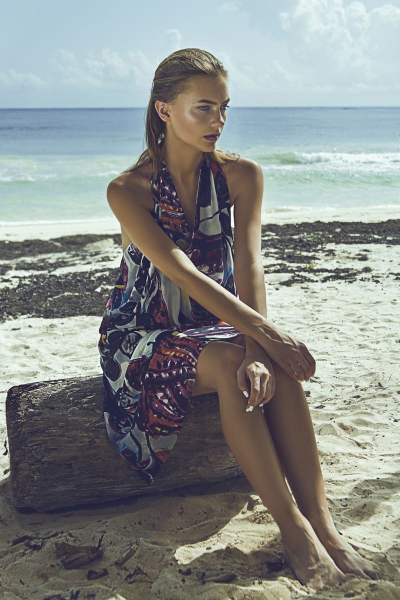 Balistarz-model-Brigita-Maldutyte-portrait-beach-shoot-for-APOTHECA-Lookbook