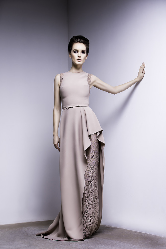 Balistarz-model-Natalia-Brhlel-portrait-stylish-shoot-in-beautiful-dress