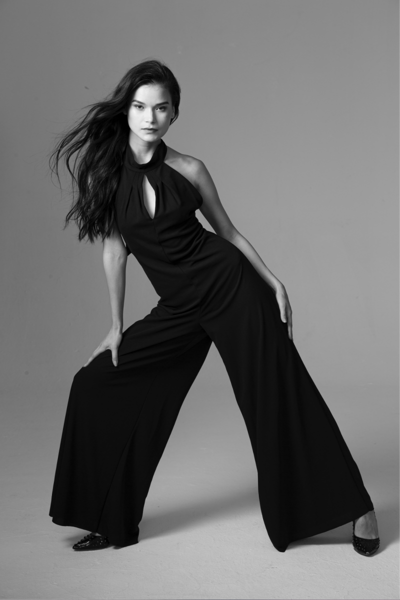 Balistarz-model-Oksana-Stoyanovskaya-black-and-white-portrait-shoot