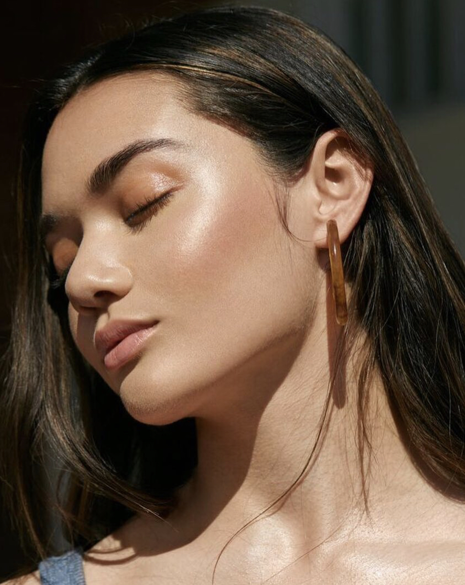 Balistarz-model-Portia-Talib-portrait-closeup-shoot-with-earrings