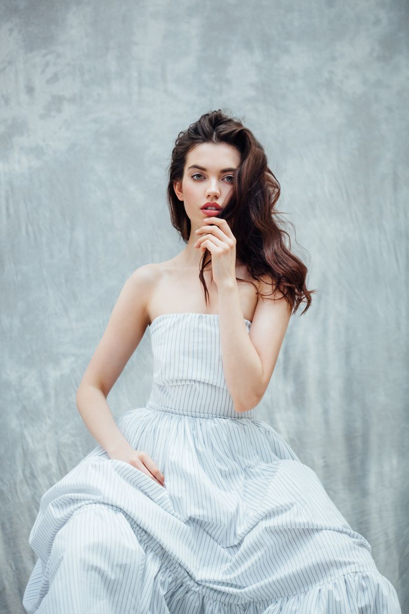 Balistarz-model-Sofia-Darrigo-portrait-shoot-in-a-beautiful-lined-white-dress