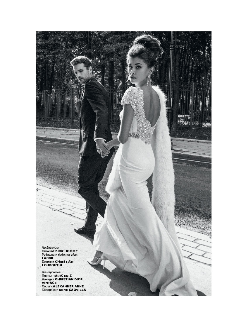 Balistarz-model-Veronika-Istomina-bride-and-groom-photo-shoot-in-black-and-white-image