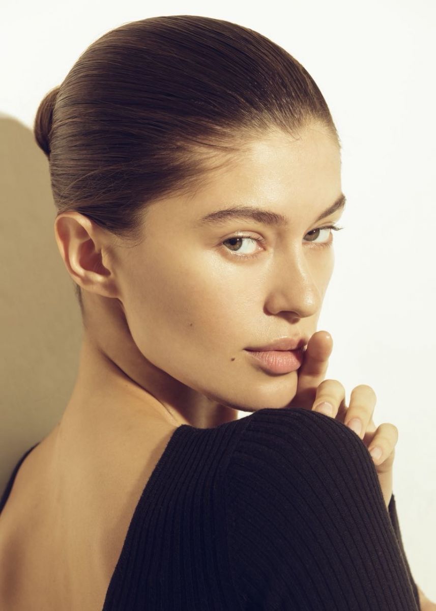 Balistarz-model-Veronika-Istomina-beautiful-lady-in-portrait