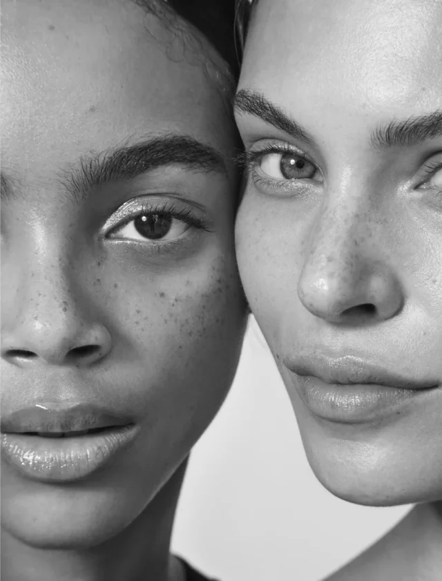 NICOLE-BENTLEY-PHOTOGRAPHER-MECCA-SUN-SERUM-220601 MECCA NBentley 07 2411bw