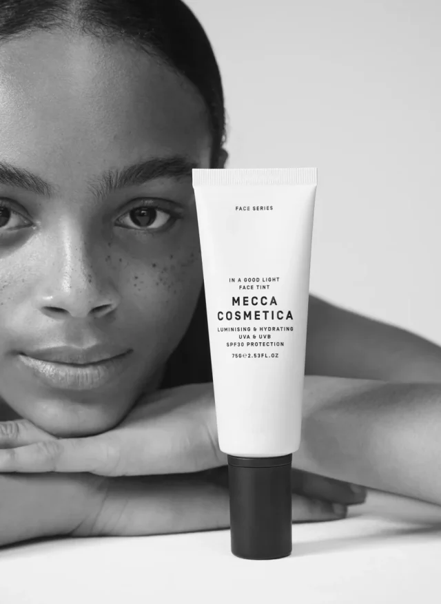 NICOLE-BENTLEY-PHOTOGRAPHER-MECCA-SUN-SERUM-220601 MECCA NBentley 12 2839